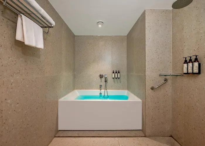 Orchid Hotel Chandigarh,Zirakpur